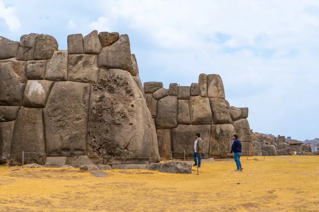 Muros de Piedra de Sacsayhuamán